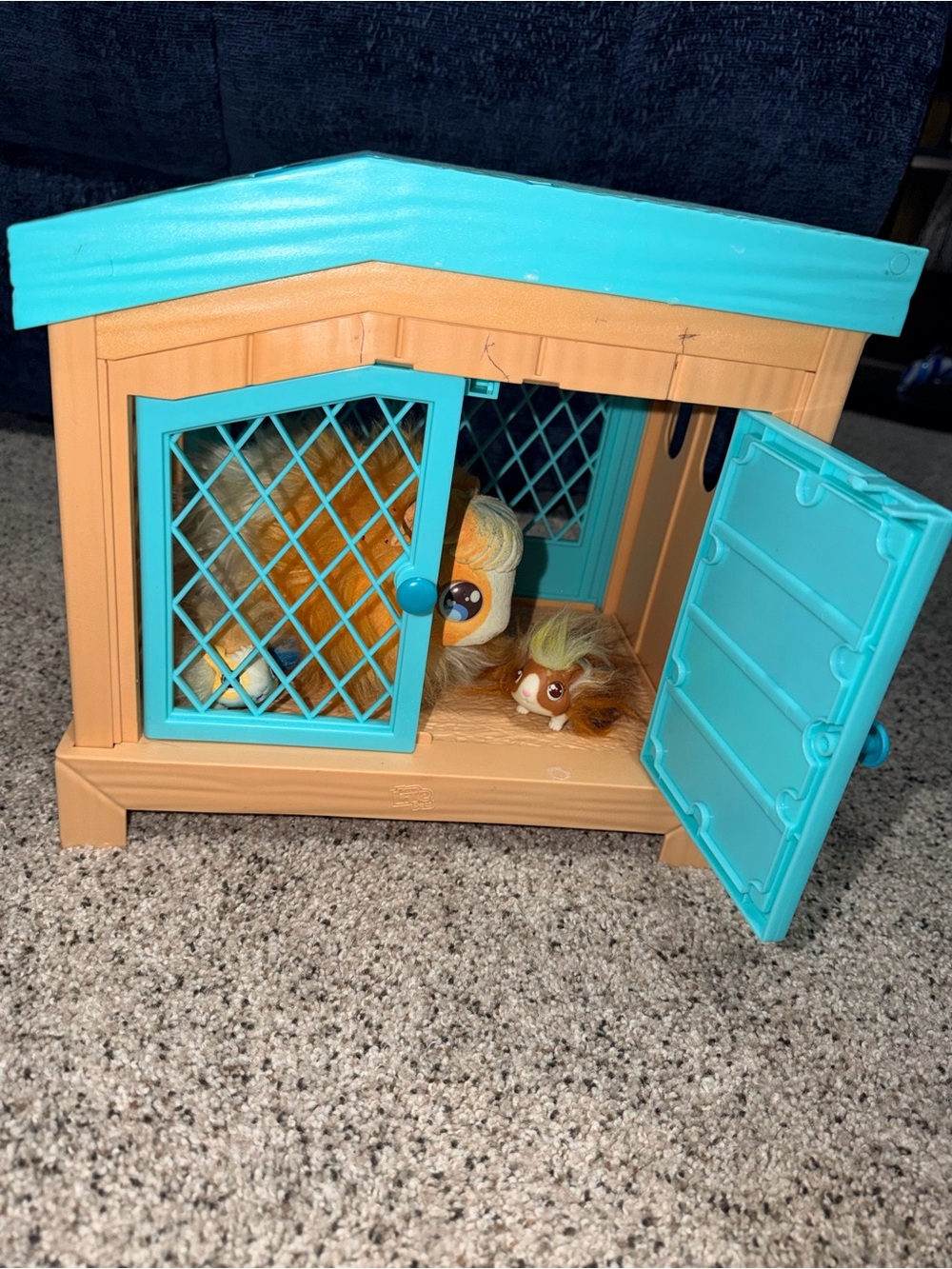 Little live pets mama surprise